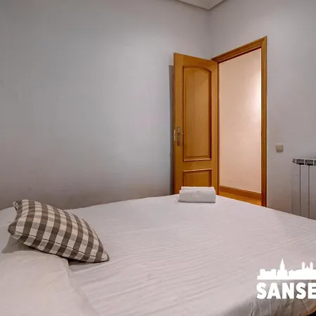 Pavia By Sanse Holidays Lägenhet